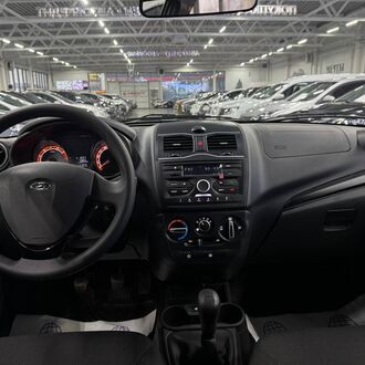 LADA GRANTA CROSS 1.6 MT (89л.с.)