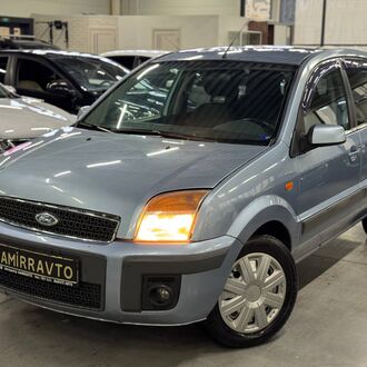 Ford Fusion 1.6 AT ( 100 л.с.)