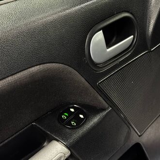 Ford Fusion 1.6 AT ( 100 л.с.)