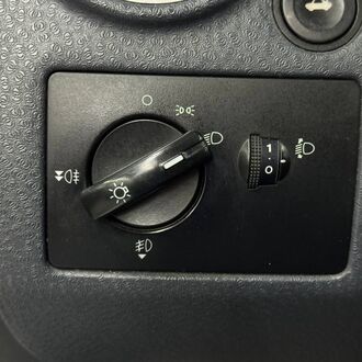 Ford Fusion 1.6 AT ( 100 л.с.)