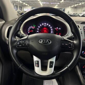 KIA SPORTAGE 2.0 AT ( 150л.с.)