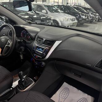 Hyundai Solaris 1.4 МТ( 107 л.с.)