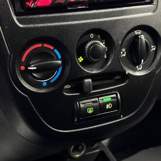 LADA GRANTA 1.6 MT ( 87 л.с.)