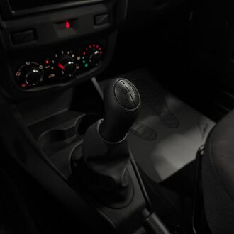 Lada LARGUS 1.6 MT( 89 л.с.)