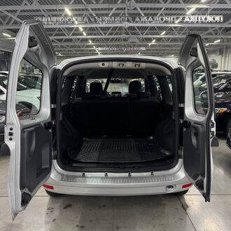 Lada LARGUS 1.6 MT( 89 л.с.)