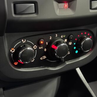 Lada LARGUS 1.6 MT( 89 л.с.)