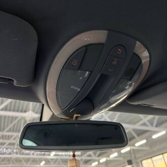 Mercedes E-Klasse 2.5 AT( 177 л.с.)