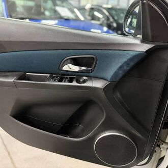 Chevrolet Cruze 1.8 MT (141л.с.)