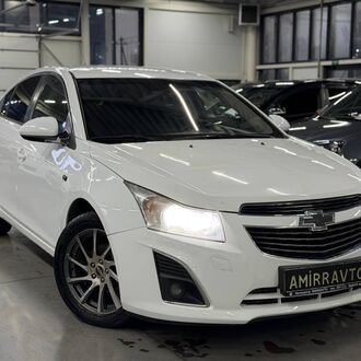 Chevrolet Cruze 1.8 MT (141л.с.)
