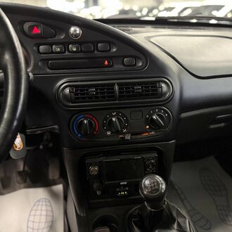 Chevrolet Niva 1.7 MT