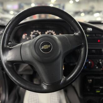 Chevrolet Niva 1.7 MT