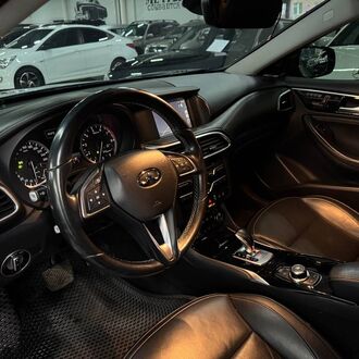 Infiniti QX30 H15 1.6 AMT( 150л.с.)