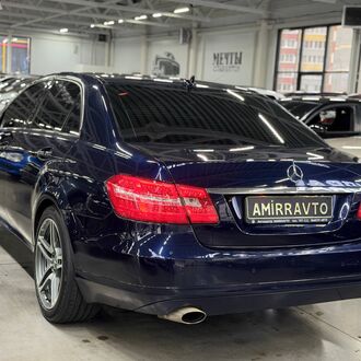 Mercedes-Benz E-Class 1.8 AT( 184 л.с.)