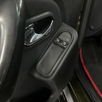 Renault DUSTER AWD 1.6 MT ( 114л.с.)