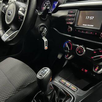 KIA RIO 1.6 MT ( 123л.с.)