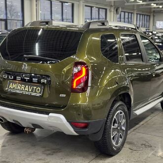 Renault DUSTER 2.0 MT 4x4 ( 143 л.с.)