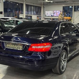 Mercedes-Benz E-класс 1.8 AT