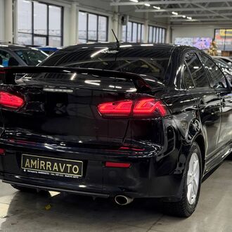 Mitsubishi Lancer 2.0 CVT