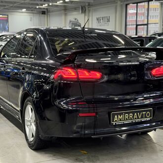 Mitsubishi Lancer 2.0 CVT