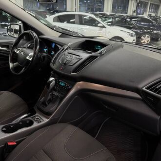 Ford Kuga 2.5 AMT( 149л.с.)