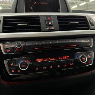 BMW 3 Series 1.5 AT( 136 л.с.)