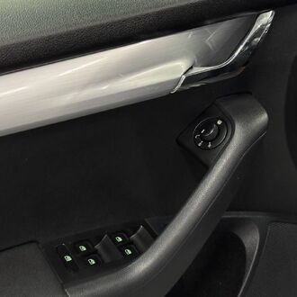 Skoda OCTAVIA 1.6 AT