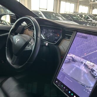 Tesla Model S Long Range AT