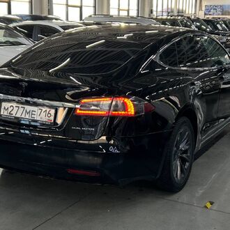 Tesla Model S Long Range AT