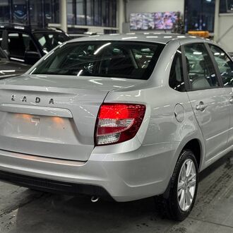 Lada Granta 1.6MT