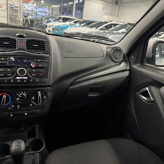 Lada Granta 1.6MT