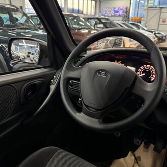 Lada Niva Travel 1.7 MT