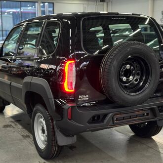 Lada Niva Travel 1.7 MT