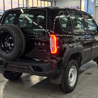 Lada Niva Travel 1.7 MT