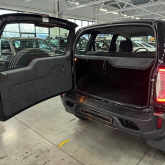 Lada Niva Travel 1.7 MT