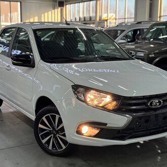Lada Granta лифтбек 1.6 MT