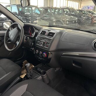 Lada Granta лифтбек 1.6 MT