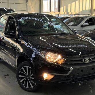 Lada Granta лифтбек 1.6 MT