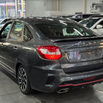 Lada Granta лифтбек 1.6 MT