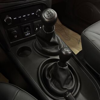 Lada Niva Travel 1.7 MT