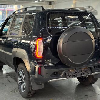 Lada Niva Travel 1.7 MT