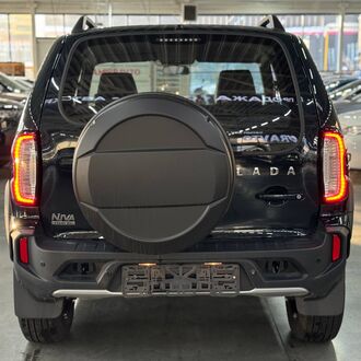 Lada Niva Travel 1.7 MT