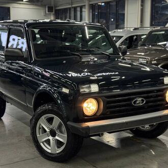 Niva 4x4 Legend 1.7 MT