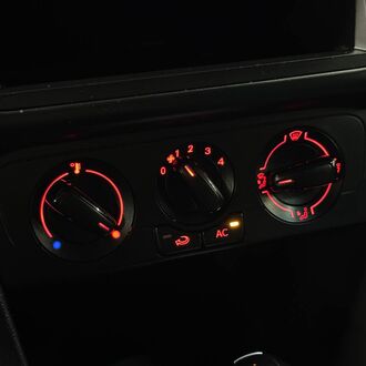 Volkswagen Polo 1.6 AT