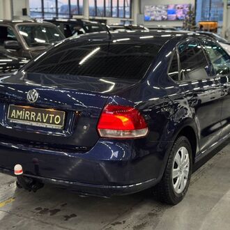 Volkswagen Polo 1.6 AT