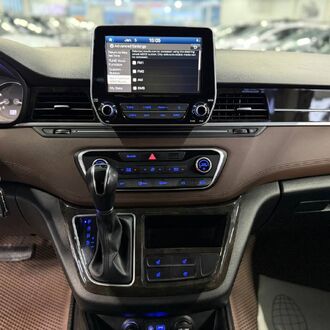 Hyundai Grand Starex 2.5 AT