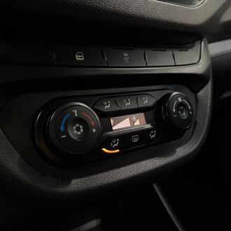 Lada Vesta 1.6 MT (106 л.с)