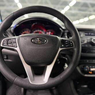 Lada Vesta 1.6 MT (106 л.с)