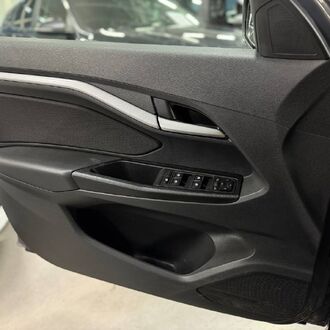 Lada Vesta 1.6 MT (106 л.с)