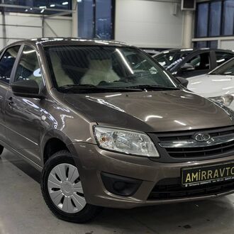 Lada Granta седан 1.6MT ( 83 л.с.) Lada Granta седан 1.6MT ( 83 л.с.)