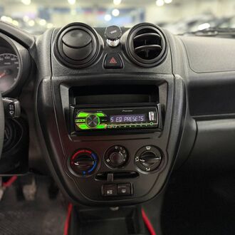 Lada Granta седан 1.6MT ( 83 л.с.) Lada Granta седан 1.6MT ( 83 л.с.)